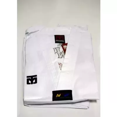 Dobok Basic 2 Flykick col blanc MOOTO WTF avec broderie "TAEKWONDO"