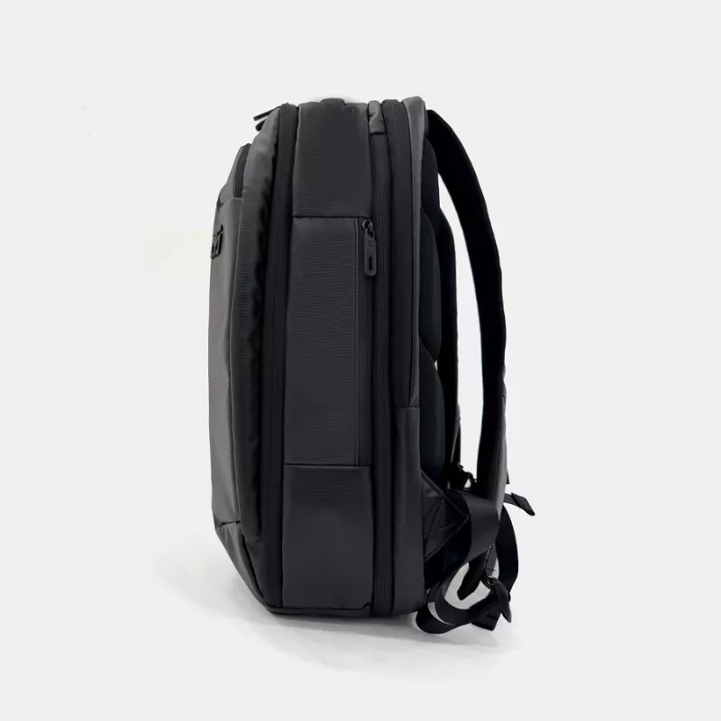 Beetle Sky Backpack Black