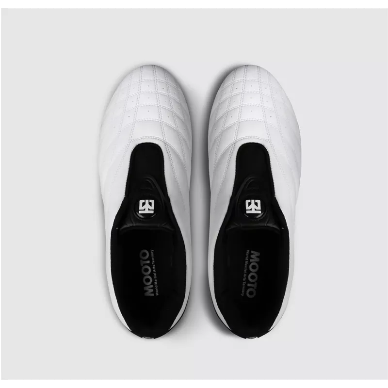 Chaussure de Taekwondo MOOTO WINGS (BLANC/NOIR)